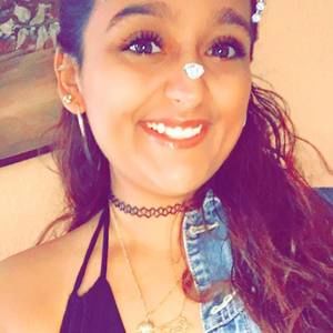 Meet your Posher, Cecilia